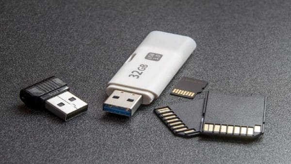 4 Tips Memilih Flashdisk yang Awet dan Bagus, Jangan Sampai Salah Pilih!