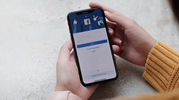 Cara Membuka Akun Facebook yang Terkunci Sementara Lewat Hp 2022
