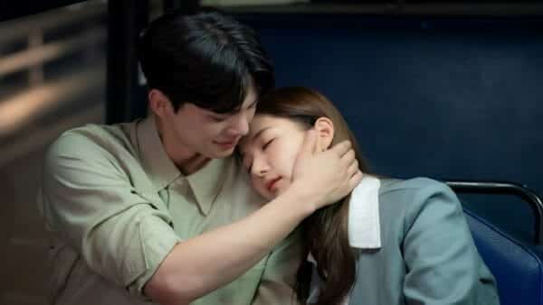 Sinopsis Forecasting Love and Wheater Episode 12, Park Min Young Bertahan Melawan Jeon Bae Soo