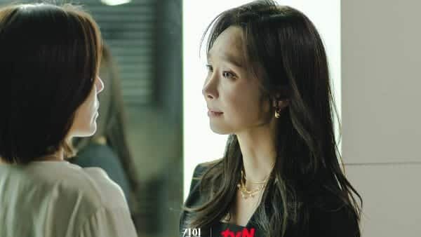 Spoiler Kill Heel Episode 12, Kim Ha Neul dan Han Soo Yeon Saling Berhadapan dan Tidak Ingin Mundur!