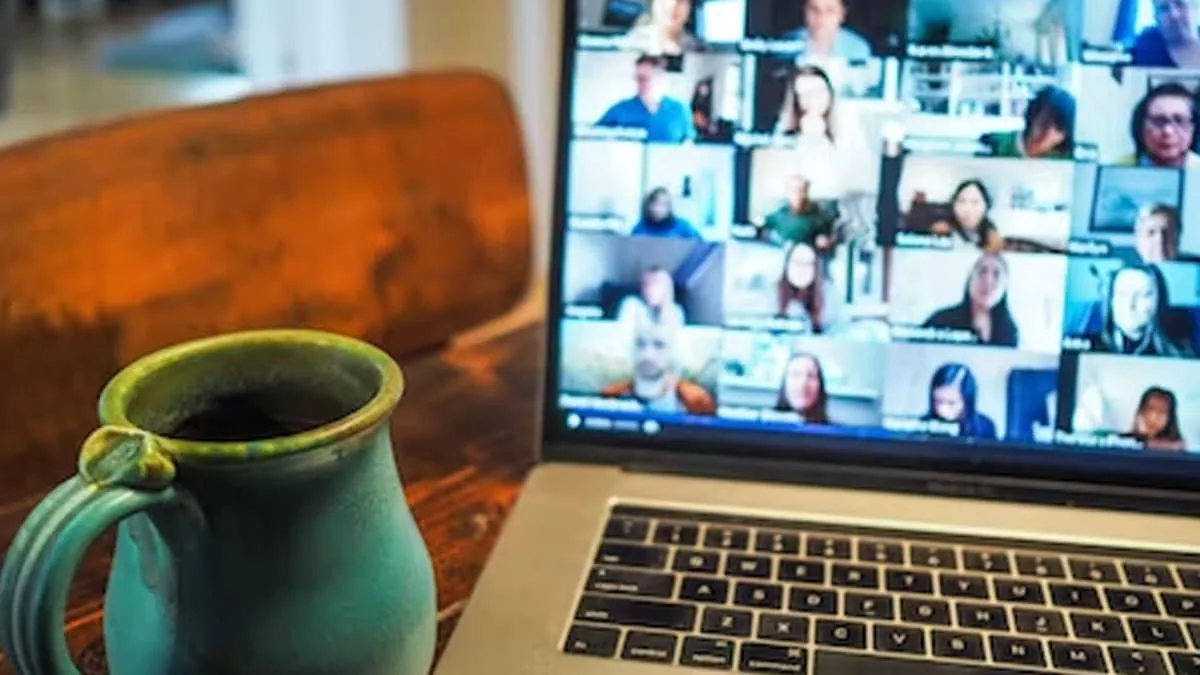 Cara Belajar di Google Meet untuk Guru dan Murid, Terbaru untuk Belajar Online di 2022 2 cara belajar di Google Meet