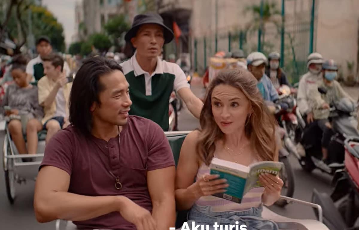 link nonton A Tourists Guide To Love sub Indo