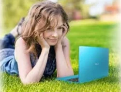 Dapatkan Rekomendasi Laptop 10 Inci Murah, Mumpuni untuk Banyak Aktivitas