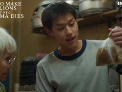Link Nonton How to Make Millions Before Grandma Dies Sub Indo Tidak LK21, Bikin Berkaca-kaca