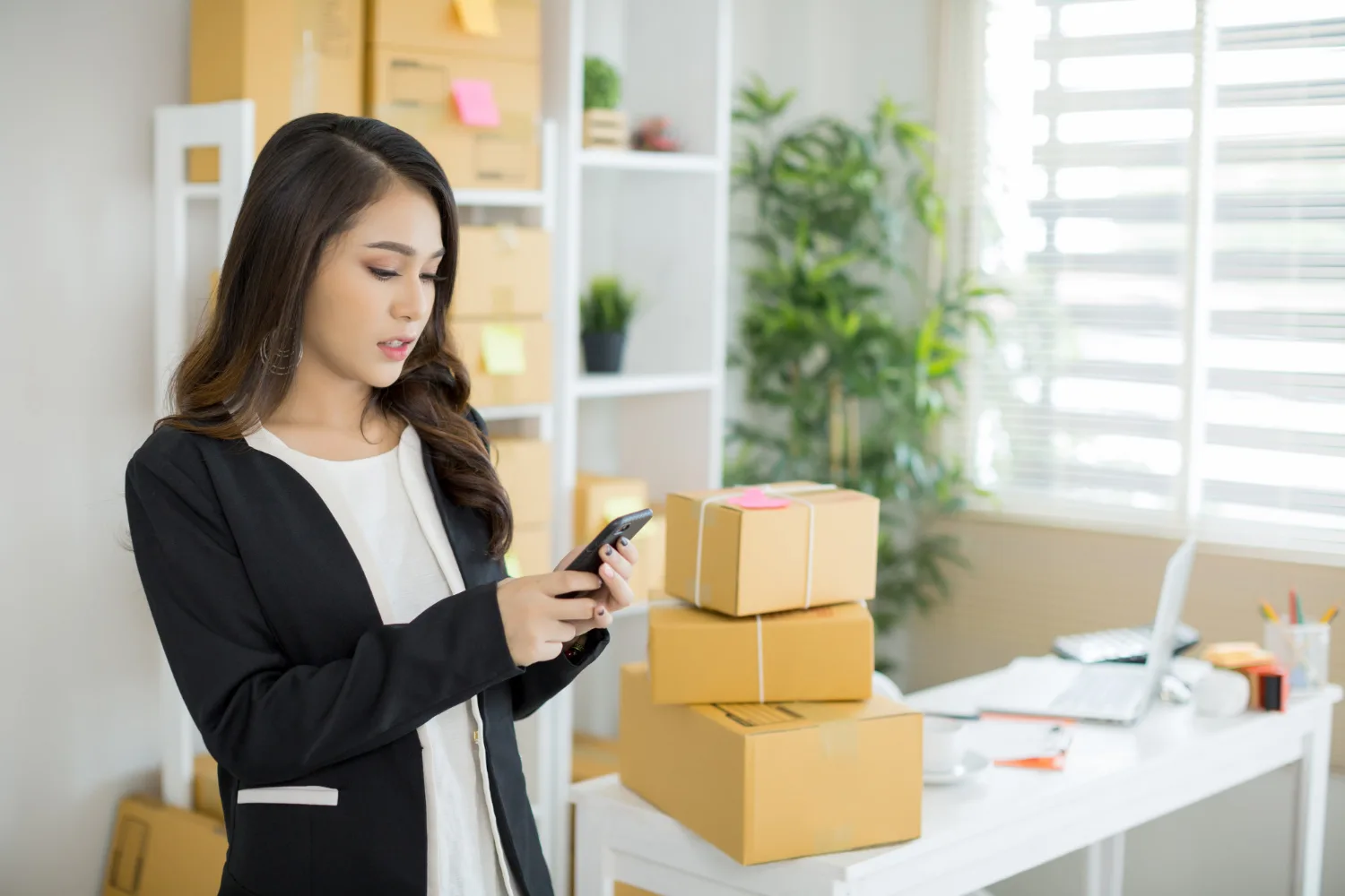 Penasaran Cara Cek Nomor Resi di Tokopedia? Jangan Skip, Ini Dia Panduan Lengkap 3 Cara Buat Cek Resi Kamu! 2026