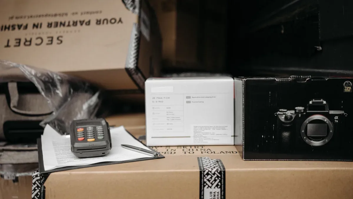 Alternatif Luar Kotak: Cek Dus Book, Kartu Garansi, atau IMEI Fisik - cara melihat jenis hp vivo yang terkunci layar Alternatif Luar Kotak: Cek Dus Book, Kartu Garansi, atau IMEI Fisik - cara melihat jenis hp vivo yang terkunci layar