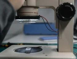 Bukan Cuma IMEI, Ini Cara Tim Kami Membedakan HP Vivo Asli dan Palsu