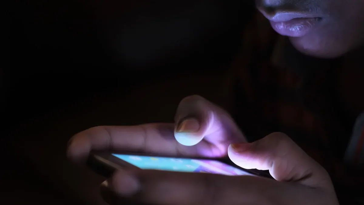 Metode 1: Memanfaatkan iManager Bawaan Vivo untuk Pembersihan Kilat - cara membersihkan sampah di hp vivo y21 tanpa root