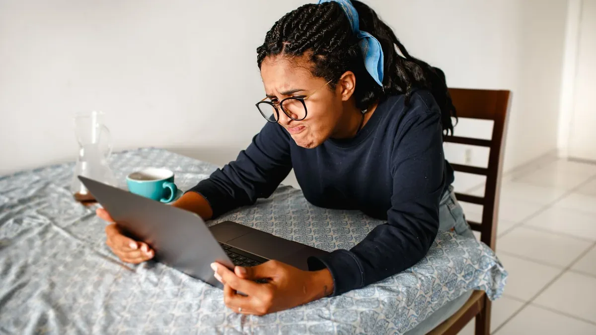 Kendala Lapangan & Solusi Praktis yang Jarang Diungkap Panduan Resmi - cara menampilkan penggunaan data di hp vivo y12 status bar