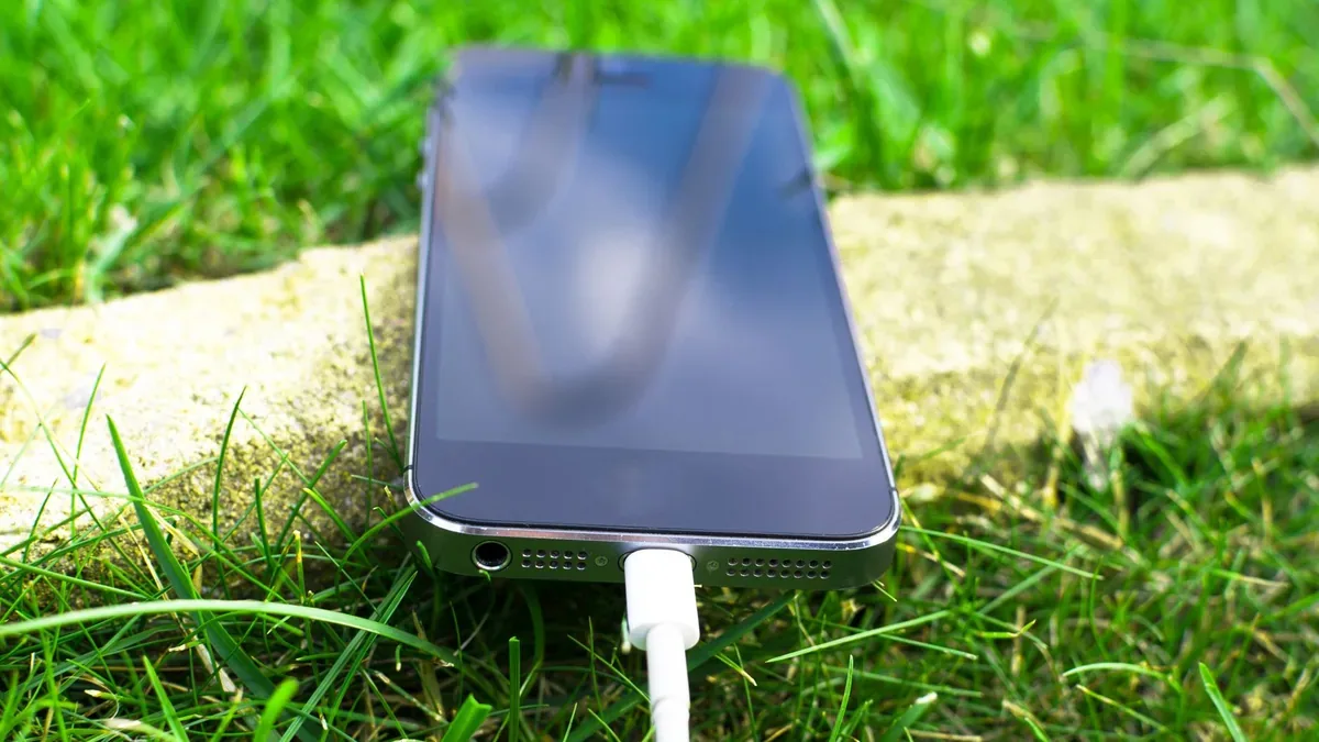 Kendala Lapangan & Solusi Praktis yang Jarang Diungkap Panduan Resmi - cara mengaktifkan fast charging vivo y12 support