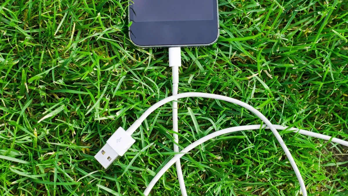 Kebiasaan Buruk yang Bikin Fitur 'Fast Charging' Terasa Sia-Sia - cara mengaktifkan fast charging vivo y20 setting