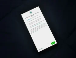 Bukan Cuma Banding Email, Ini Trik Ampuh Pulihkan WhatsApp Terblokir Permanen 2026