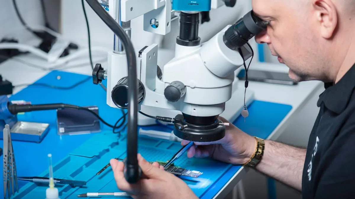 Inspeksi Fisik & Visual: Deteksi Dini Bekas Benturan atau Rekondisi - cara mengecek hp vivo y12s minus