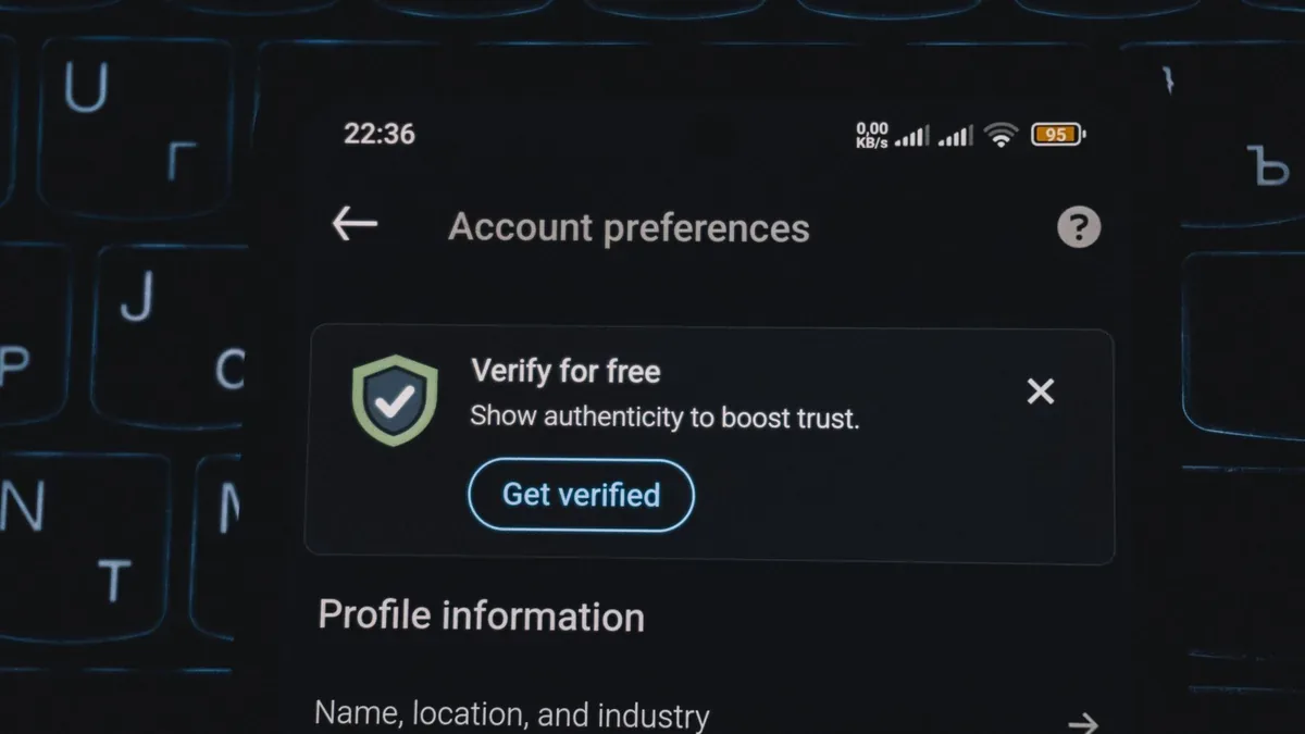 Langkah Validasi Lanjutan: Menguji Keaslian Seri via Cek IMEI Resmi Vivo - cara mengetahui seri hp vivo dari belakang casing