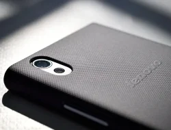 Bukan di Pengaturan, Begini Cara Mengetahui Seri HP Vivo dari Belakang Casing