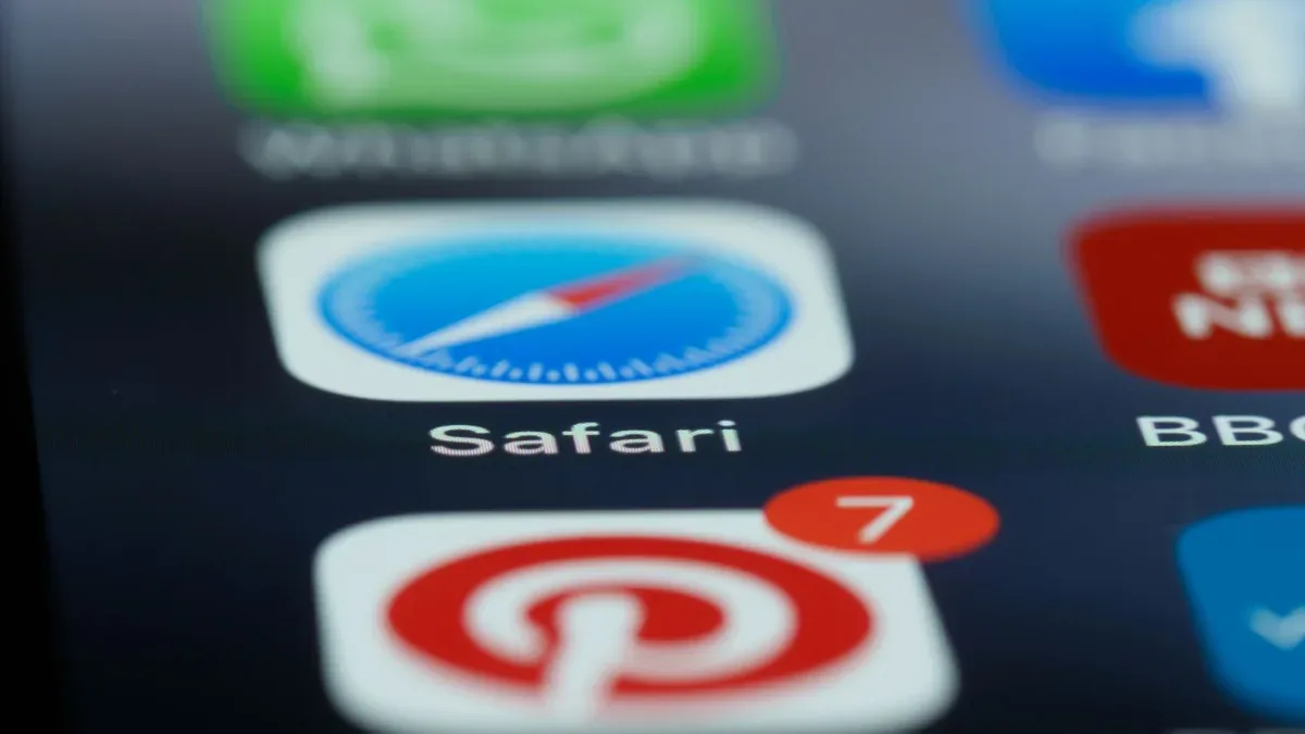 Panduan Alternatif: Mengunci 4G Telkomsel Menggunakan Aplikasi Pihak Ketiga - cara mengunci jaringan 4g telkomsel hp vivo setting APN